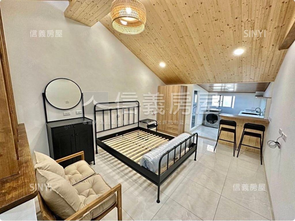 近衛武營收租２套房透天房屋室內格局與周邊環境