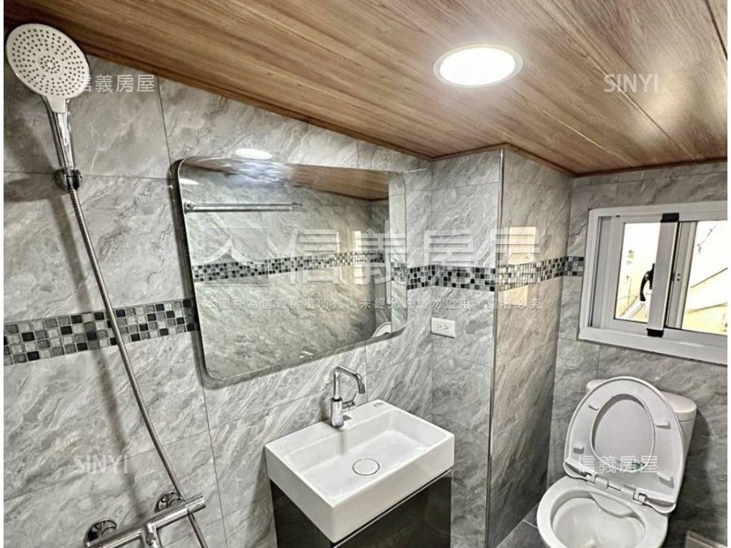 近衛武營收租２套房透天房屋室內格局與周邊環境