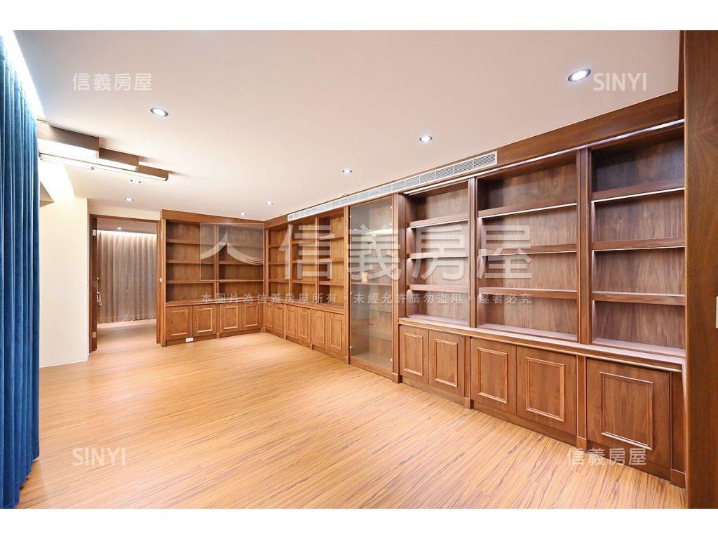 專任北屯住三角間企業總部房屋室內格局與周邊環境