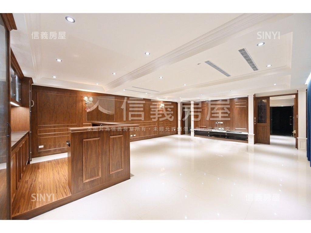 專任北屯住三角間企業總部房屋室內格局與周邊環境