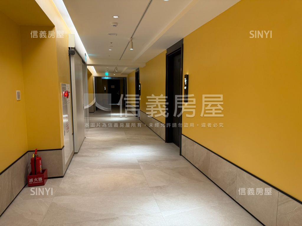全新高樓景觀自由朗誦美宅房屋室內格局與周邊環境
