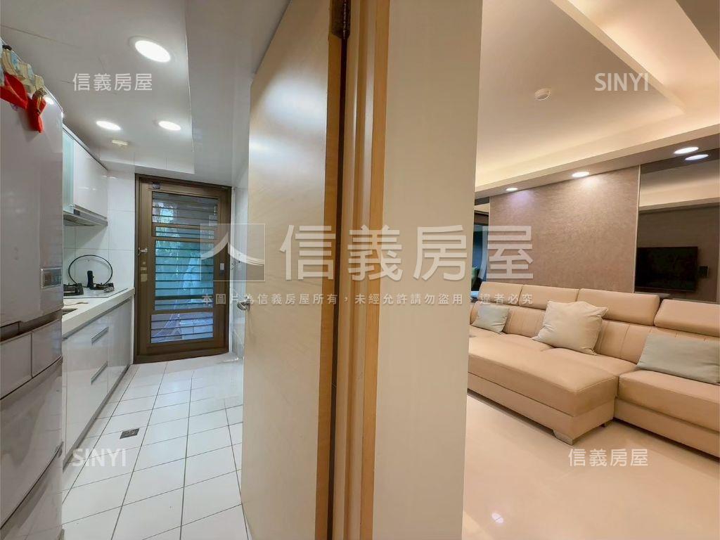 海天山景森呼吸房屋室內格局與周邊環境