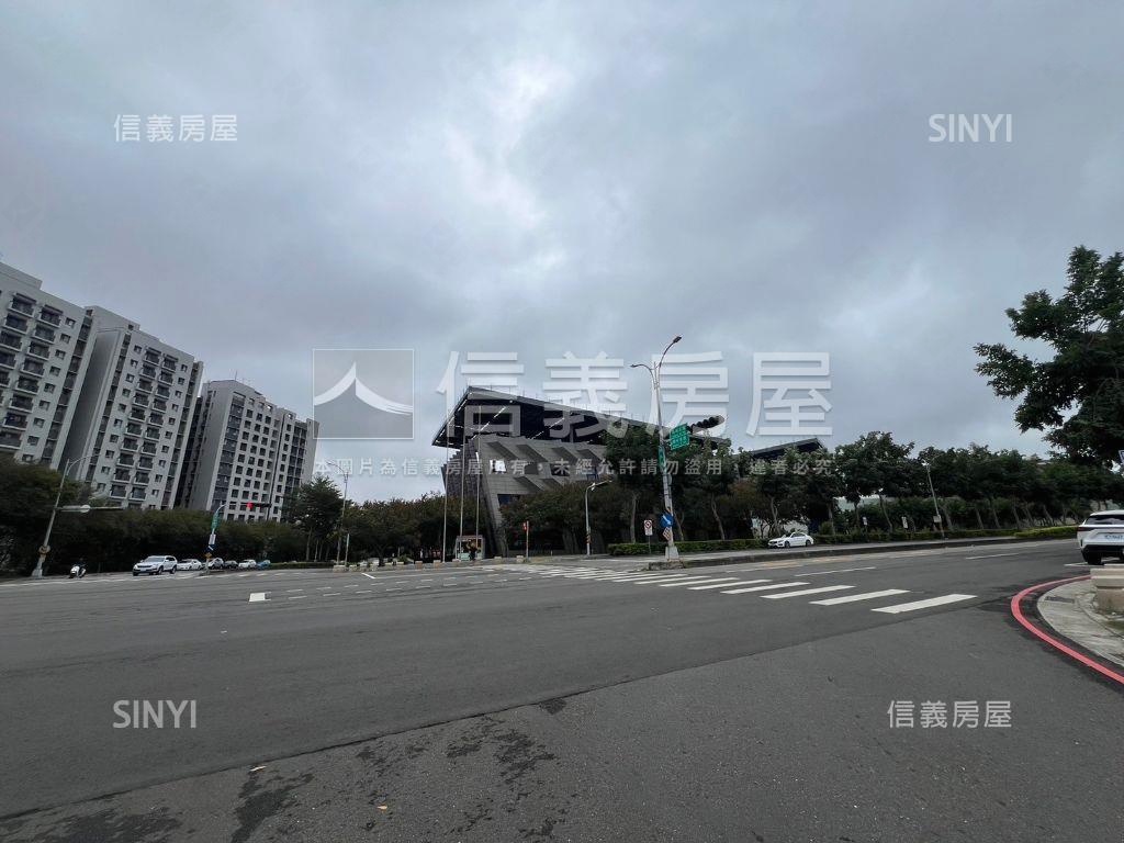 敘山行路三房５Ａ３房屋室內格局與周邊環境