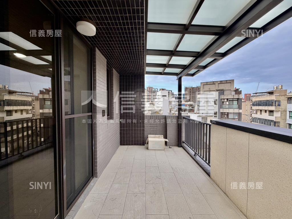 澤緣Ｔ－ＨＯＵＳＥ面馬路房屋室內格局與周邊環境