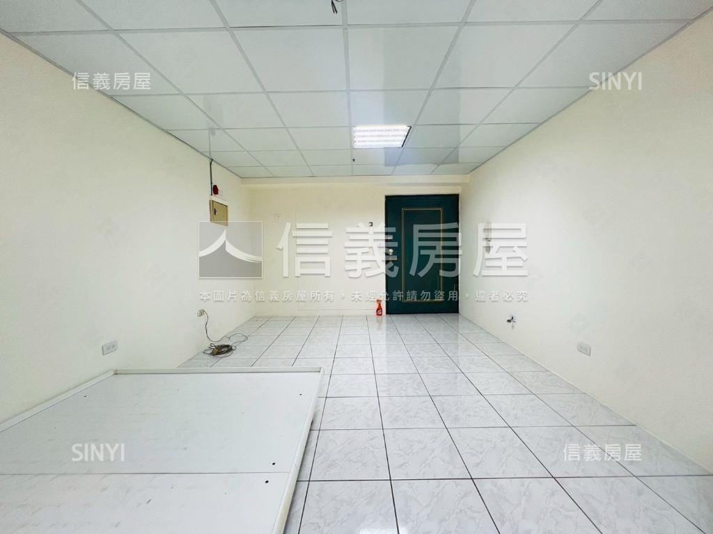 愛人１房含車位房屋室內格局與周邊環境