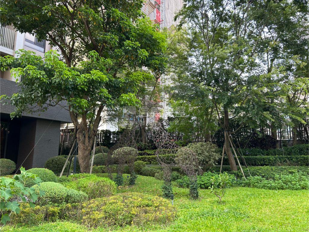 中科精銳闊樹梢戶平車房屋室內格局與周邊環境