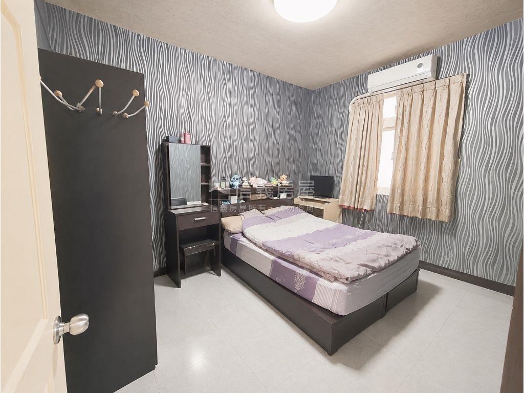 板橋站。稀有低總公寓２樓房屋室內格局與周邊環境