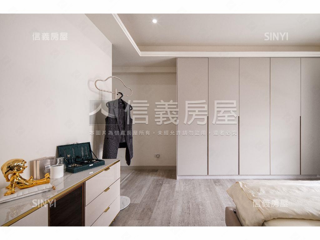 近科工館輕屋齡電梯車墅房屋室內格局與周邊環境