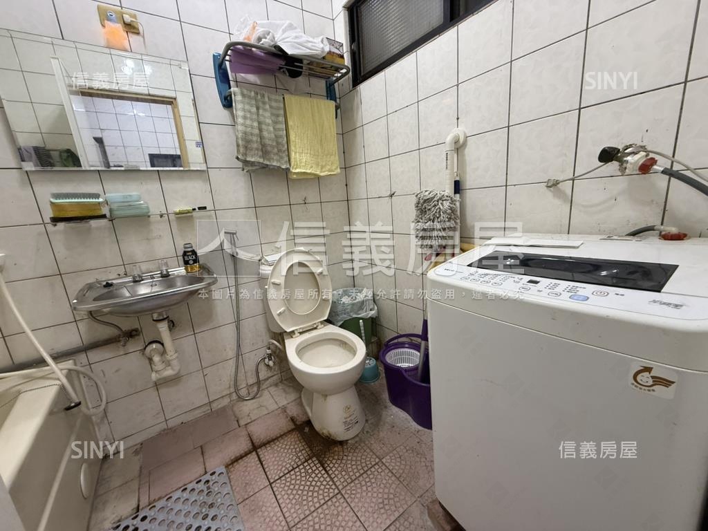 近市場邊間優質一樓房屋室內格局與周邊環境