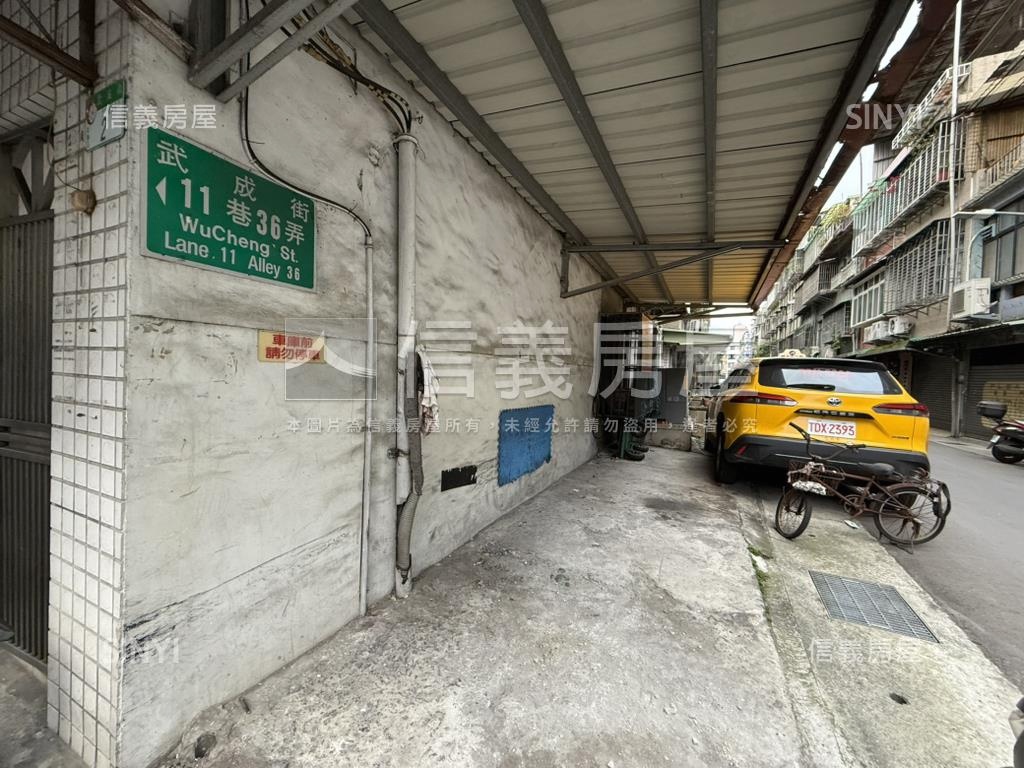 近市場邊間優質一樓房屋室內格局與周邊環境