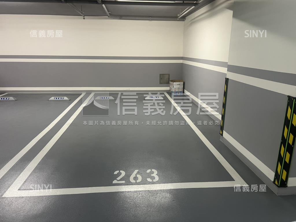 雙江翠Ｂ１車位二房屋室內格局與周邊環境