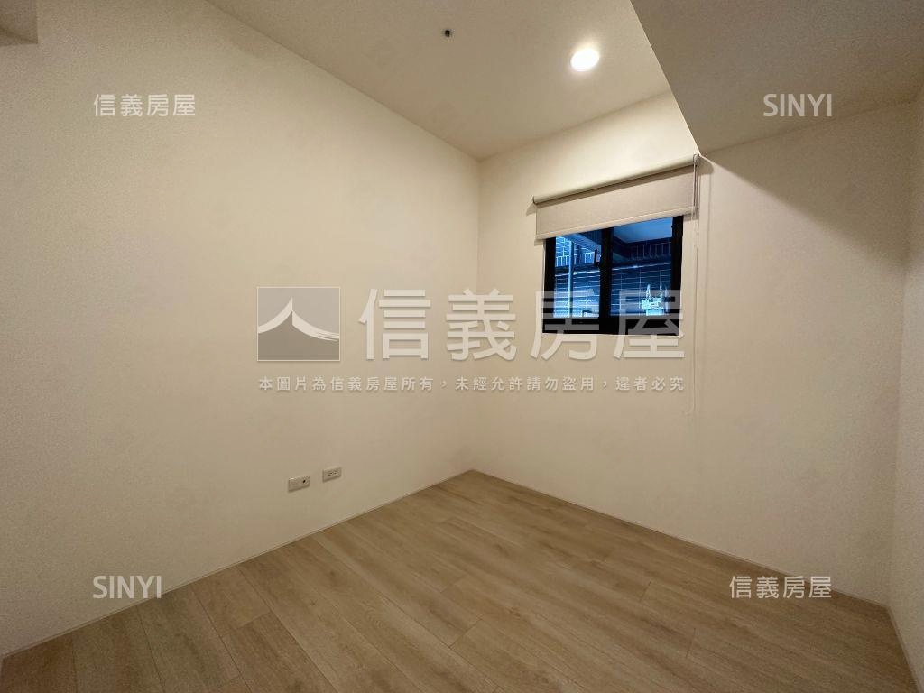 人人幸福中高樓層三房平車房屋室內格局與周邊環境