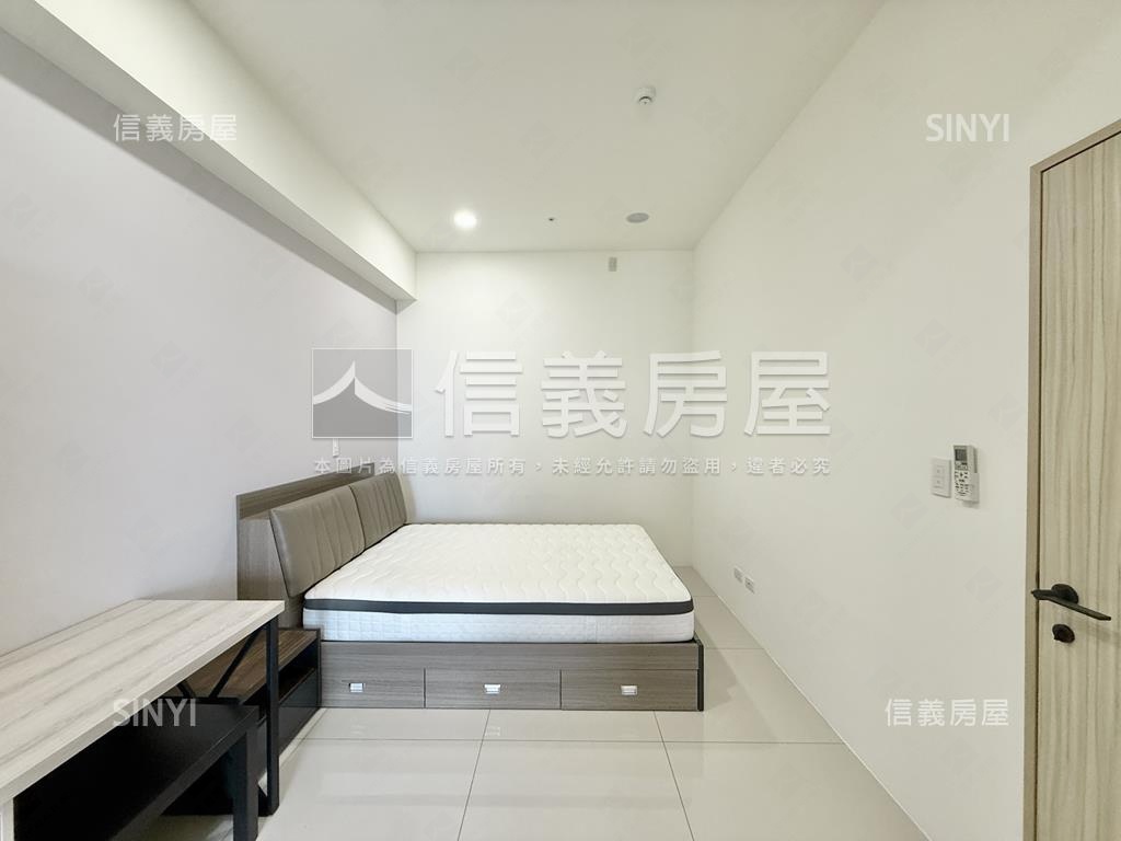 三發晶沙絕美兩房車位房屋室內格局與周邊環境