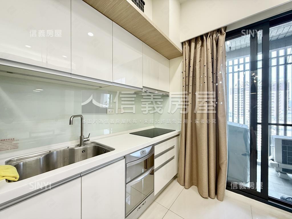 三發晶沙絕美兩房車位房屋室內格局與周邊環境