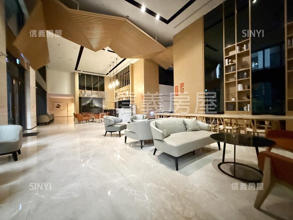 三發晶沙絕美兩房車位房屋室內格局與周邊環境