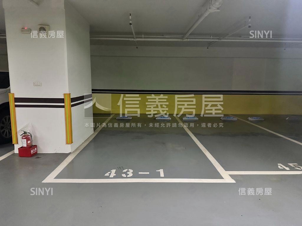 翔譽天心三角窗黃金寬店面房屋室內格局與周邊環境