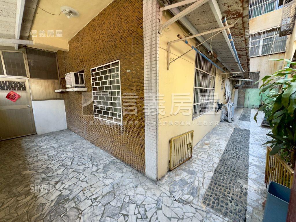 鳳山車站悠居大戶公寓一樓房屋室內格局與周邊環境