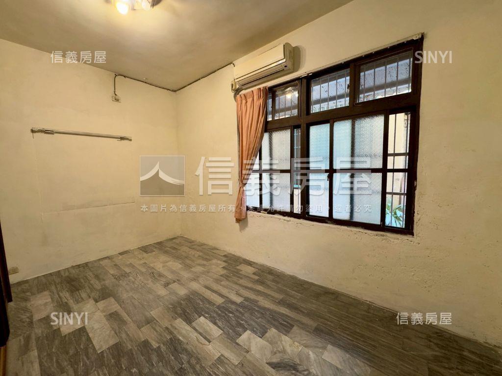 鳳山車站悠居大戶公寓一樓房屋室內格局與周邊環境