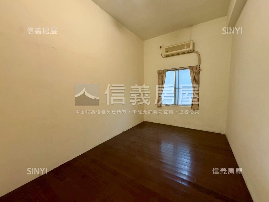 鳳山車站悠居大戶公寓一樓房屋室內格局與周邊環境