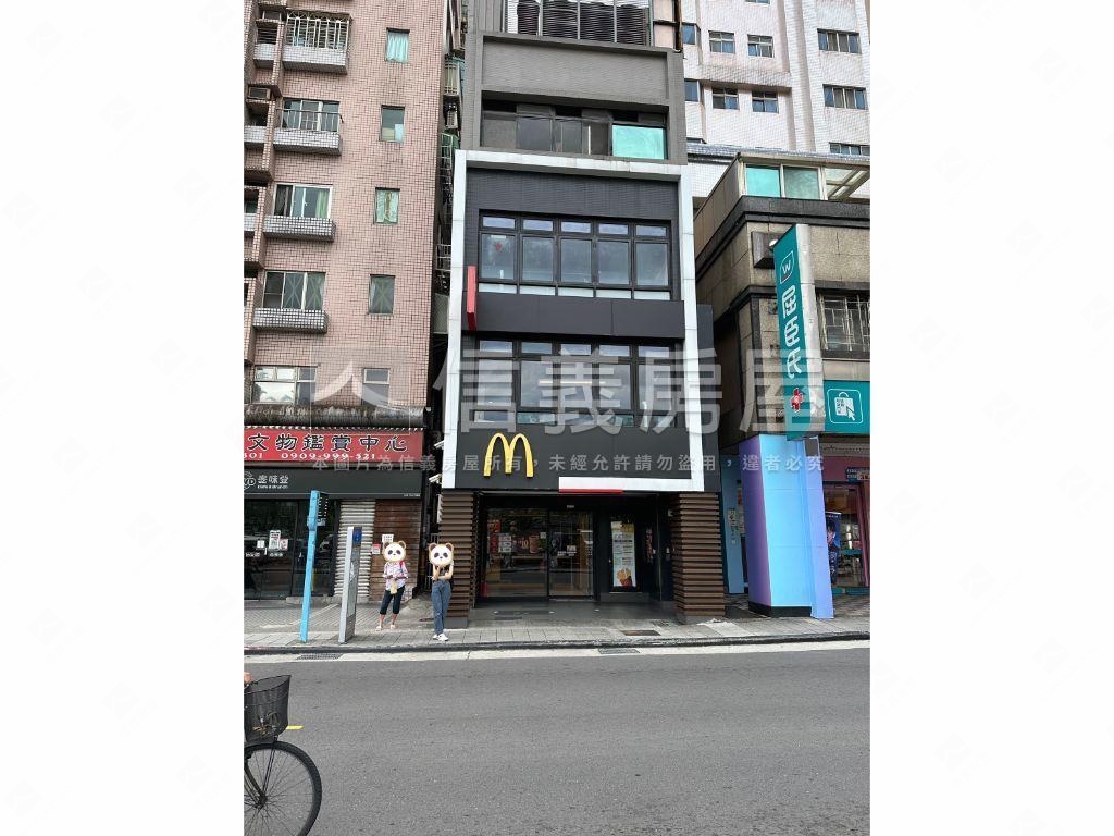 象山主人（Ａ３）二房車位房屋室內格局與周邊環境