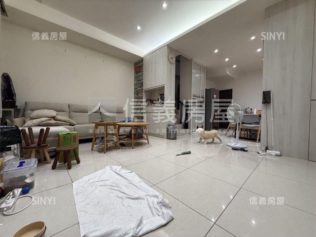 沙鹿前站｜大面寬邊間別墅房屋室內格局與周邊環境