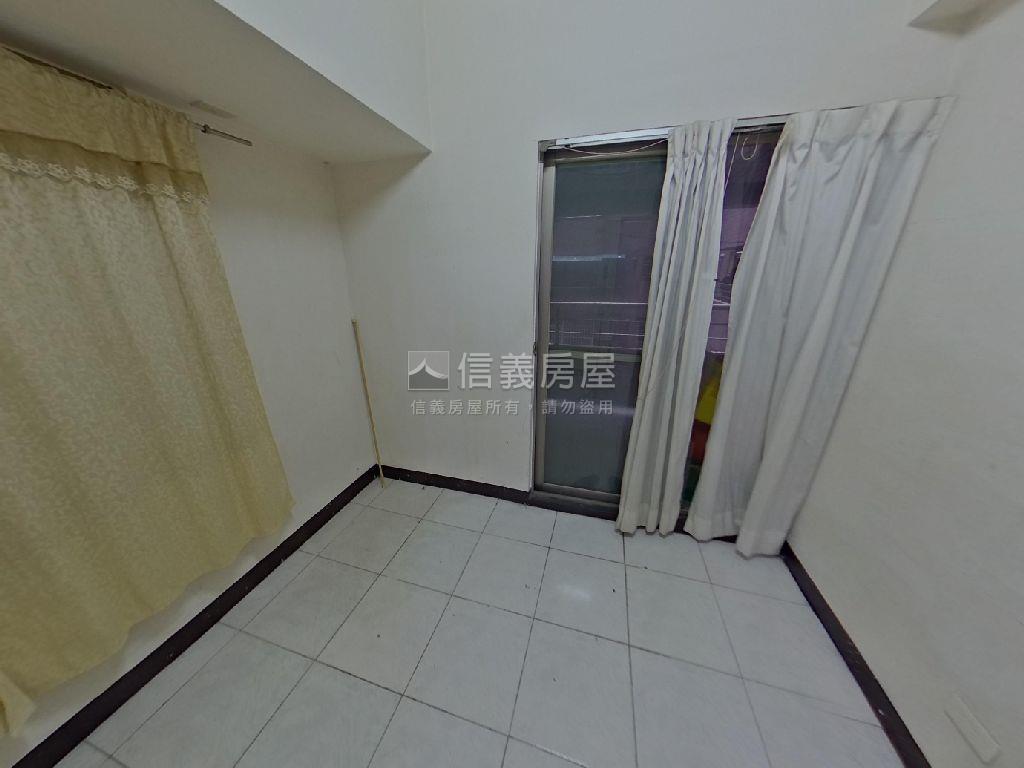 諾貝爾低總價便宜兩房房屋室內格局與周邊環境