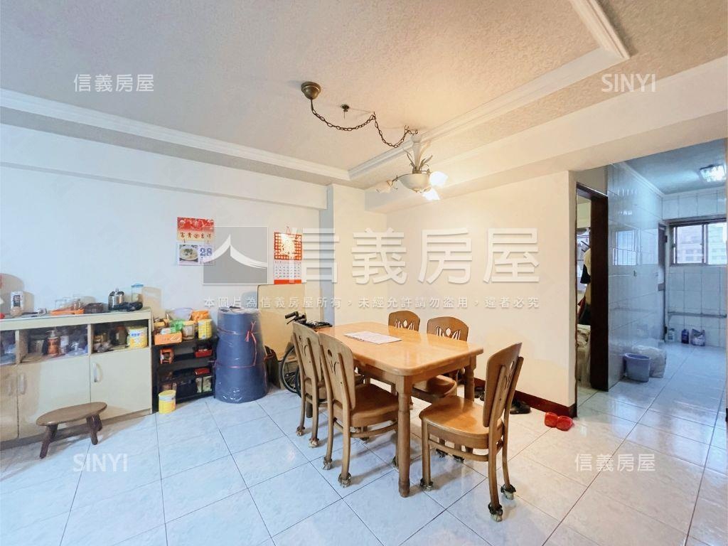 高鐵公園高樓大四房房屋室內格局與周邊環境