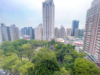 高鐵公園高樓大四房