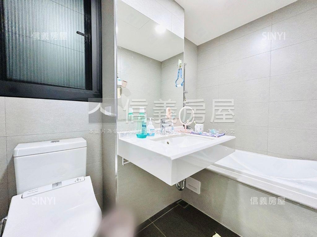 崇德１１期三房平車房屋室內格局與周邊環境