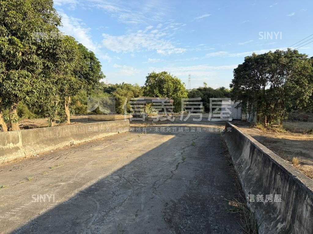 新化約一甲好農地房屋室內格局與周邊環境