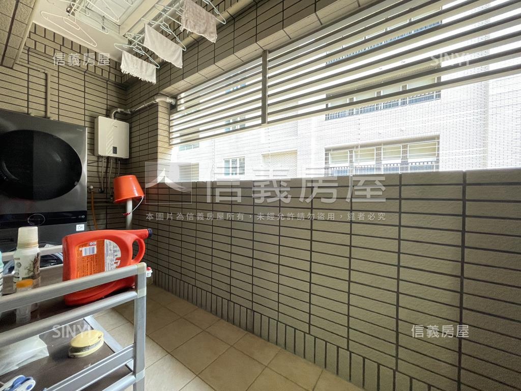 經國重劃區表參道三房車位房屋室內格局與周邊環境