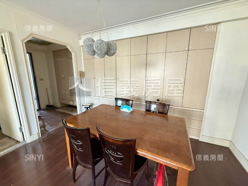 大陸工程興安雙衛高樓景觀房屋室內格局與周邊環境