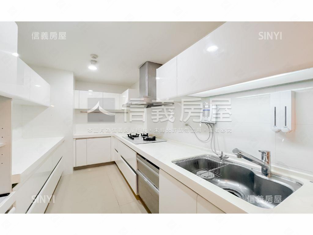 百達艷麗稀有格局雙車位房屋室內格局與周邊環境
