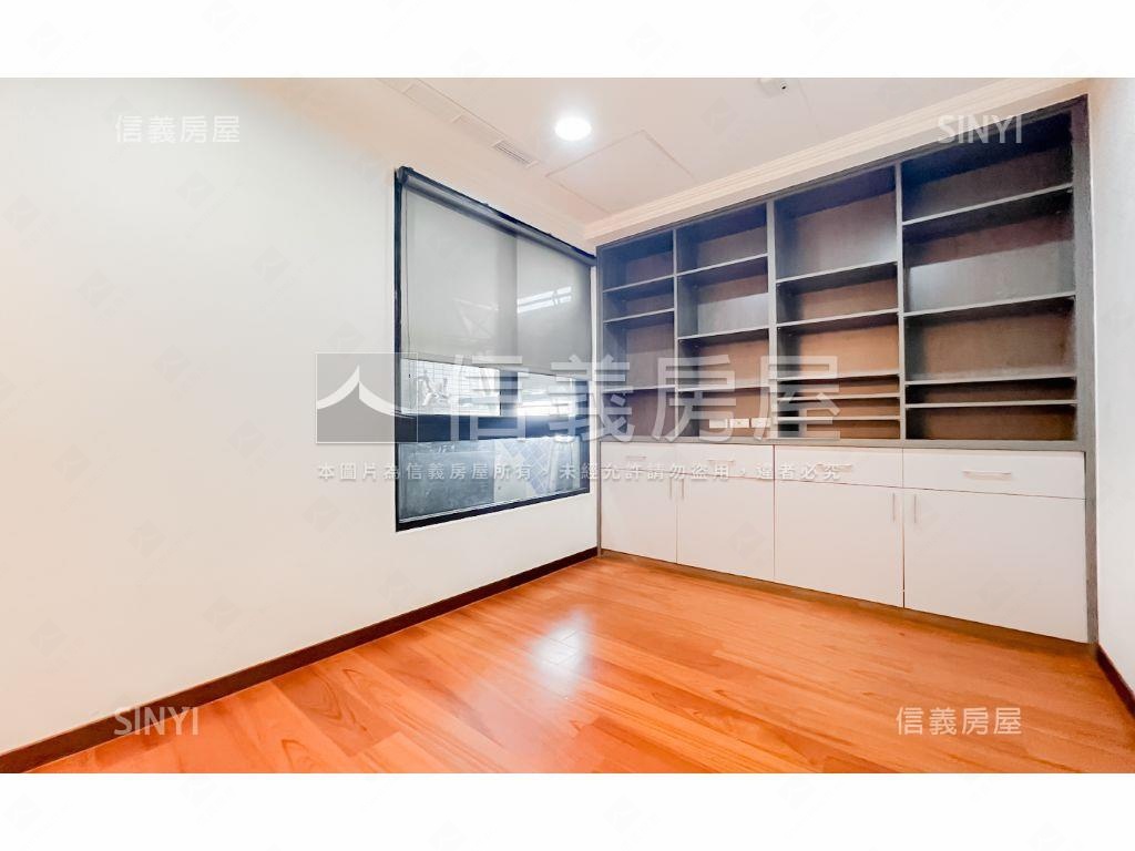 百達艷麗稀有格局雙車位房屋室內格局與周邊環境