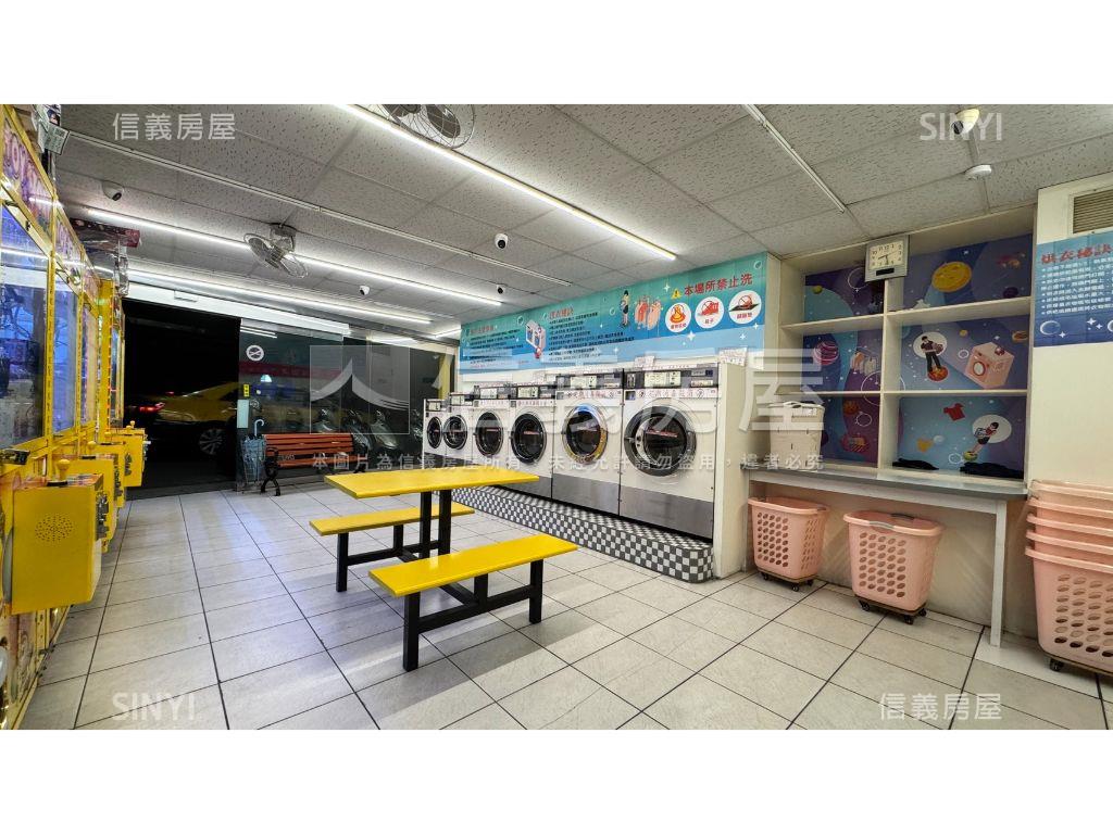 福港漂亮面寬金店面房屋室內格局與周邊環境