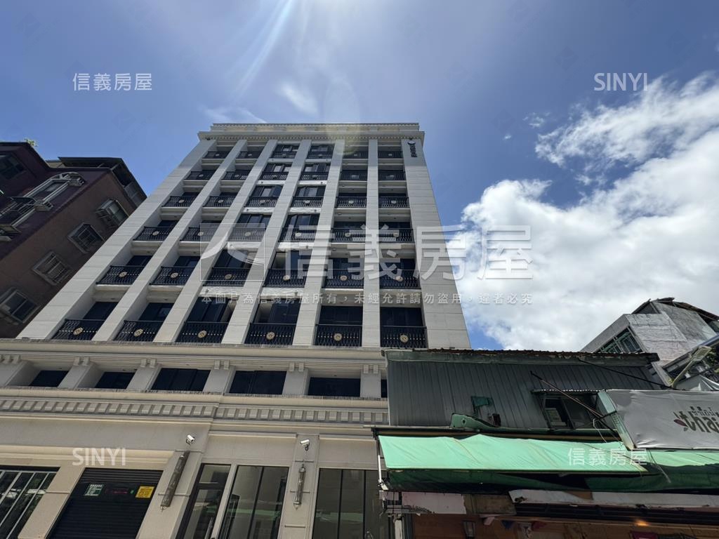 大安富筑時尚高樓車位房屋室內格局與周邊環境