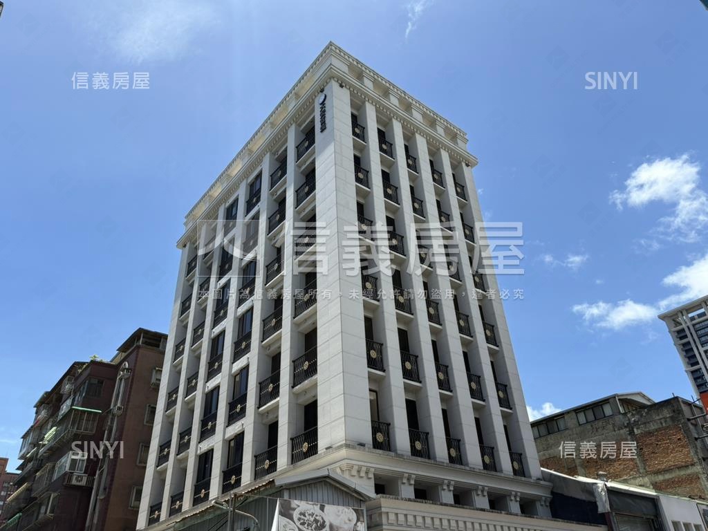 大安富筑時尚高樓車位房屋室內格局與周邊環境