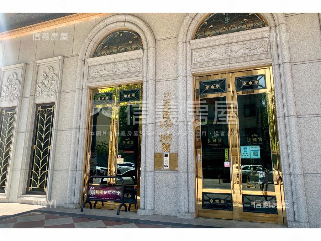 次頂樓３房●法國賞房屋室內格局與周邊環境