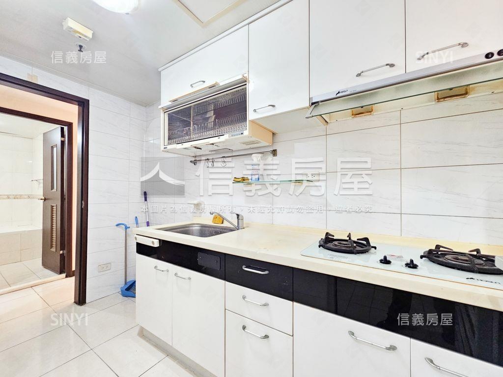 次頂樓３房●法國賞房屋室內格局與周邊環境