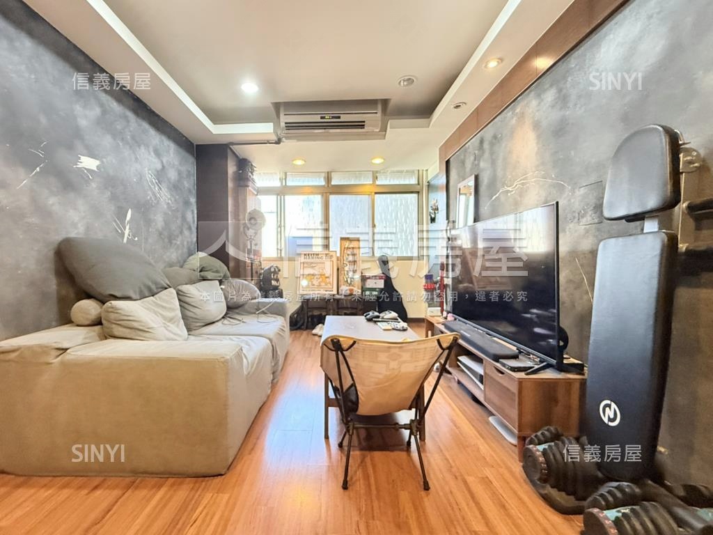 光影透亮質感兩房衛浴有窗房屋室內格局與周邊環境