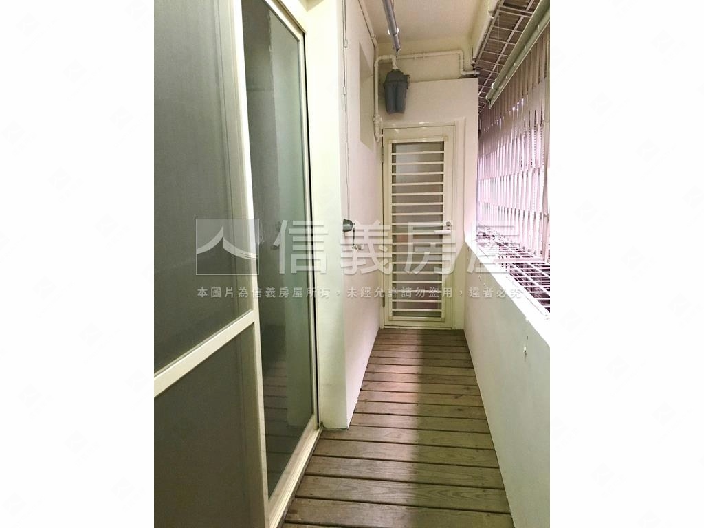 光影透亮質感兩房衛浴有窗房屋室內格局與周邊環境