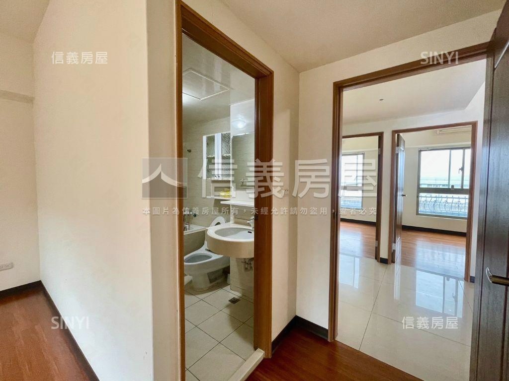 近Ａ１７大空間四房車位房屋室內格局與周邊環境