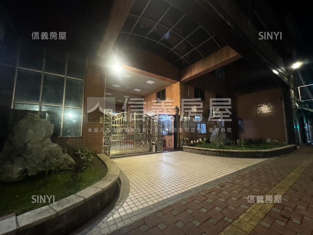 台北新界三房前後陽台房屋室內格局與周邊環境