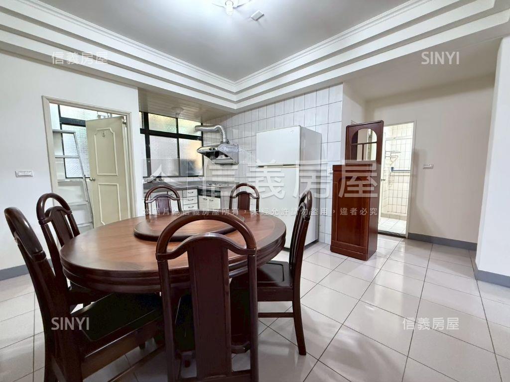 近環球大空間好運用美寓房屋室內格局與周邊環境