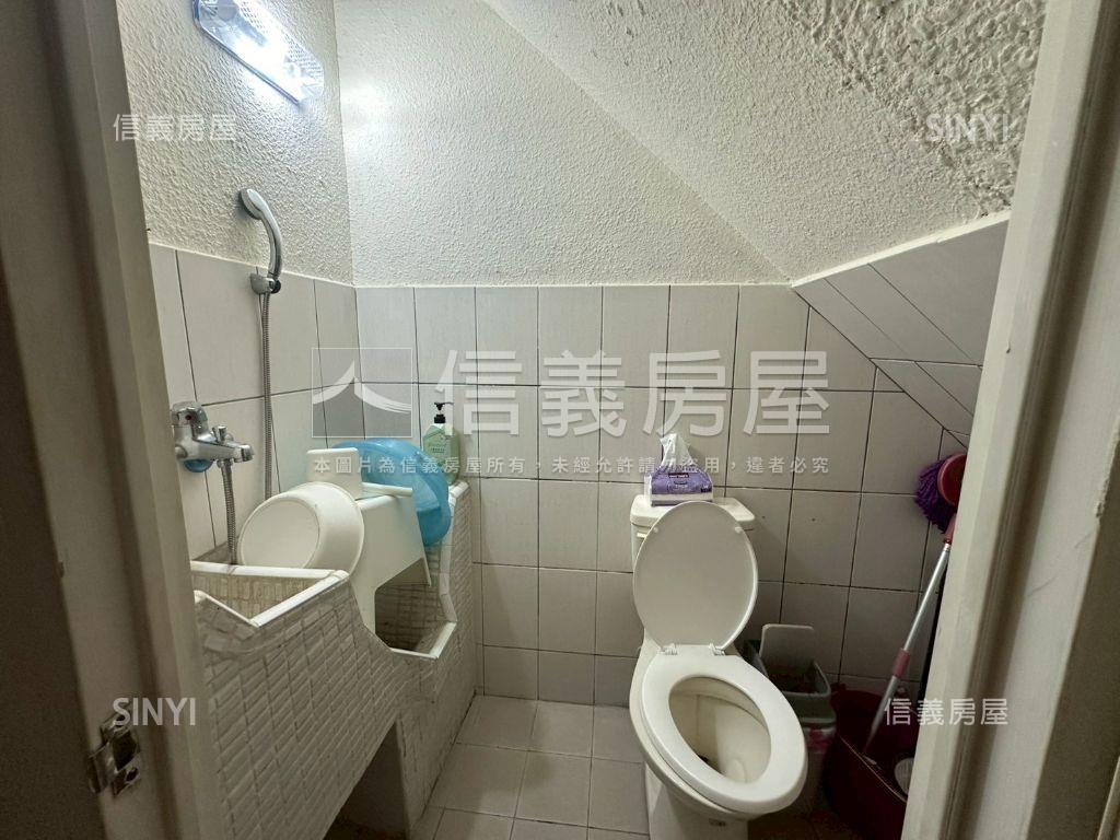林森優質店面１＋２樓房屋室內格局與周邊環境
