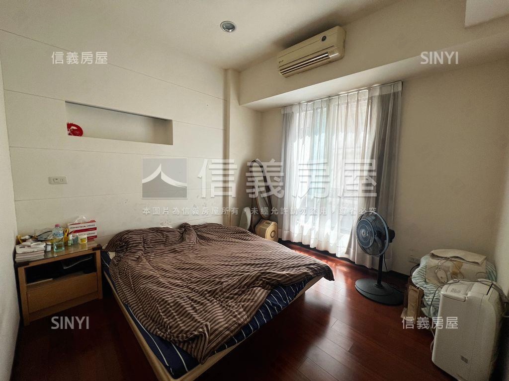 帝標明亮四房平車房屋室內格局與周邊環境