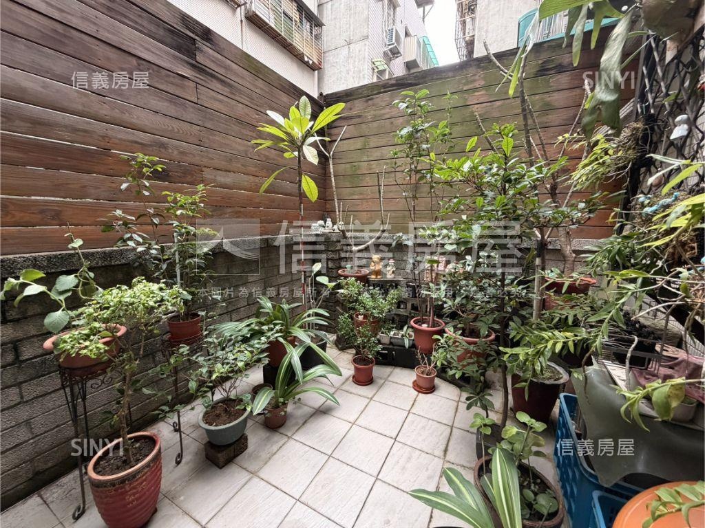 三代同堂免爬高大氣樓中樓房屋室內格局與周邊環境