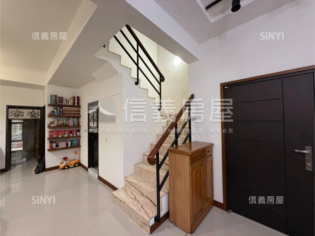 三代同堂免爬高大氣樓中樓房屋室內格局與周邊環境