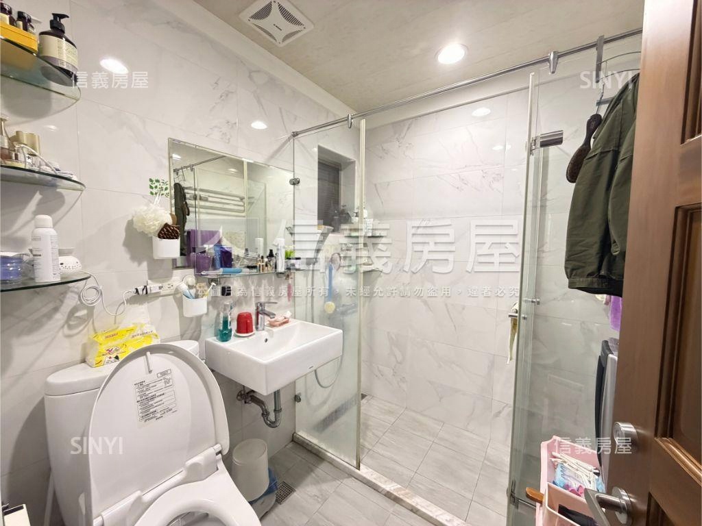 三代同堂免爬高大氣樓中樓房屋室內格局與周邊環境