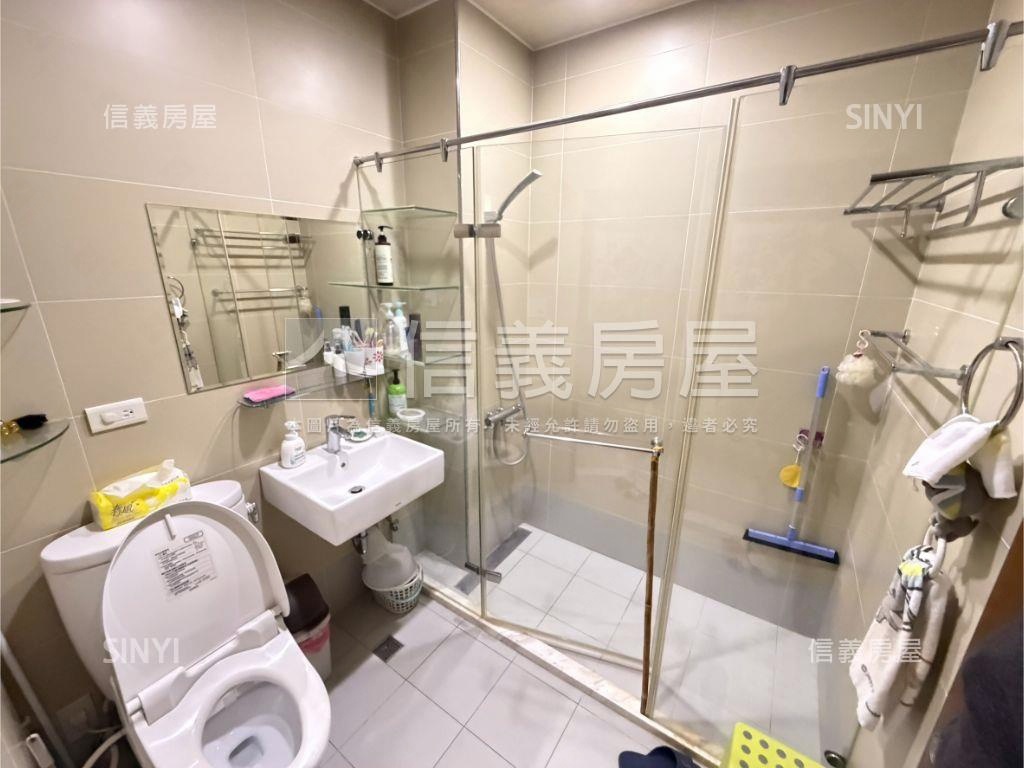 三代同堂免爬高大氣樓中樓房屋室內格局與周邊環境